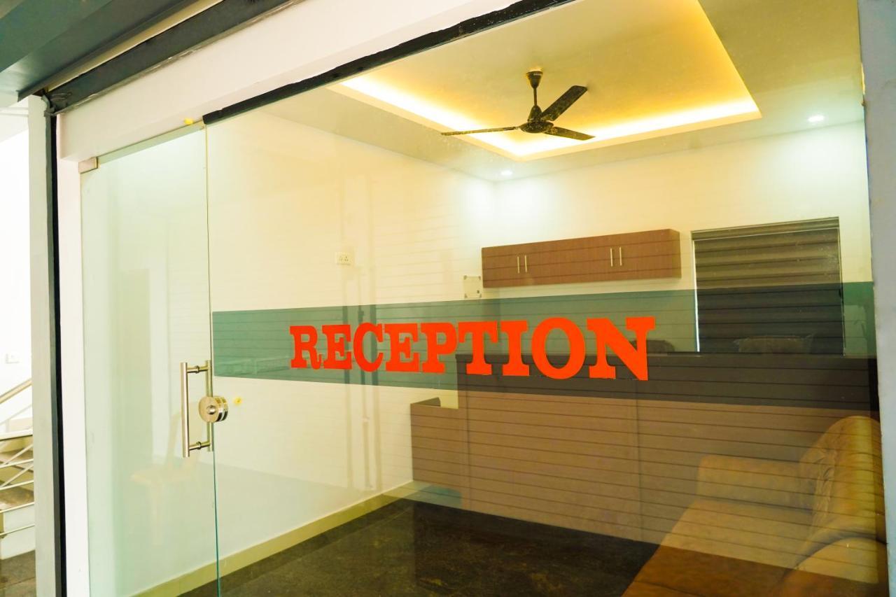 Hotel Thekkumpuram Residency Kondotty Exteriér fotografie