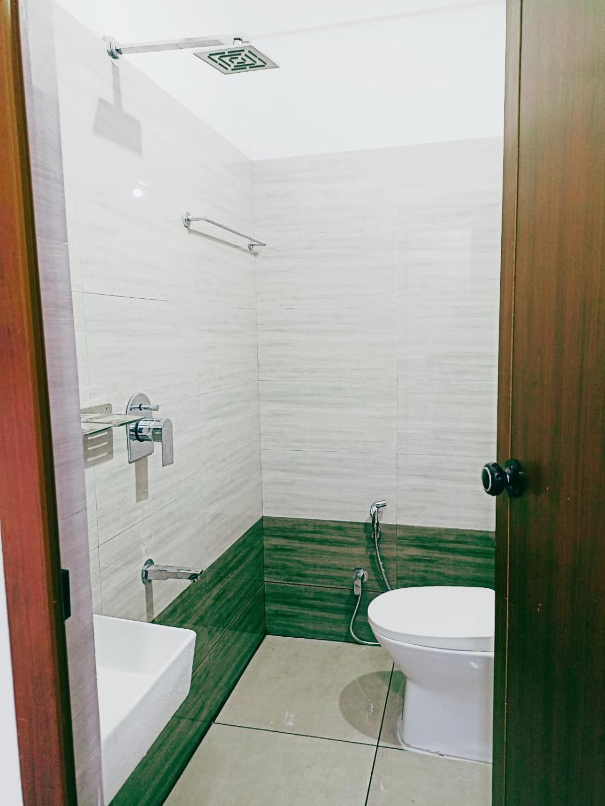 Hotel Thekkumpuram Residency Kondotty Exteriér fotografie